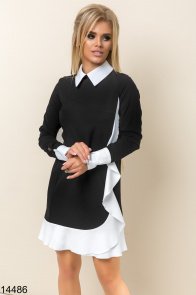 Черно-белое платье-мини в стиле колор-блок с воротником и манжетами